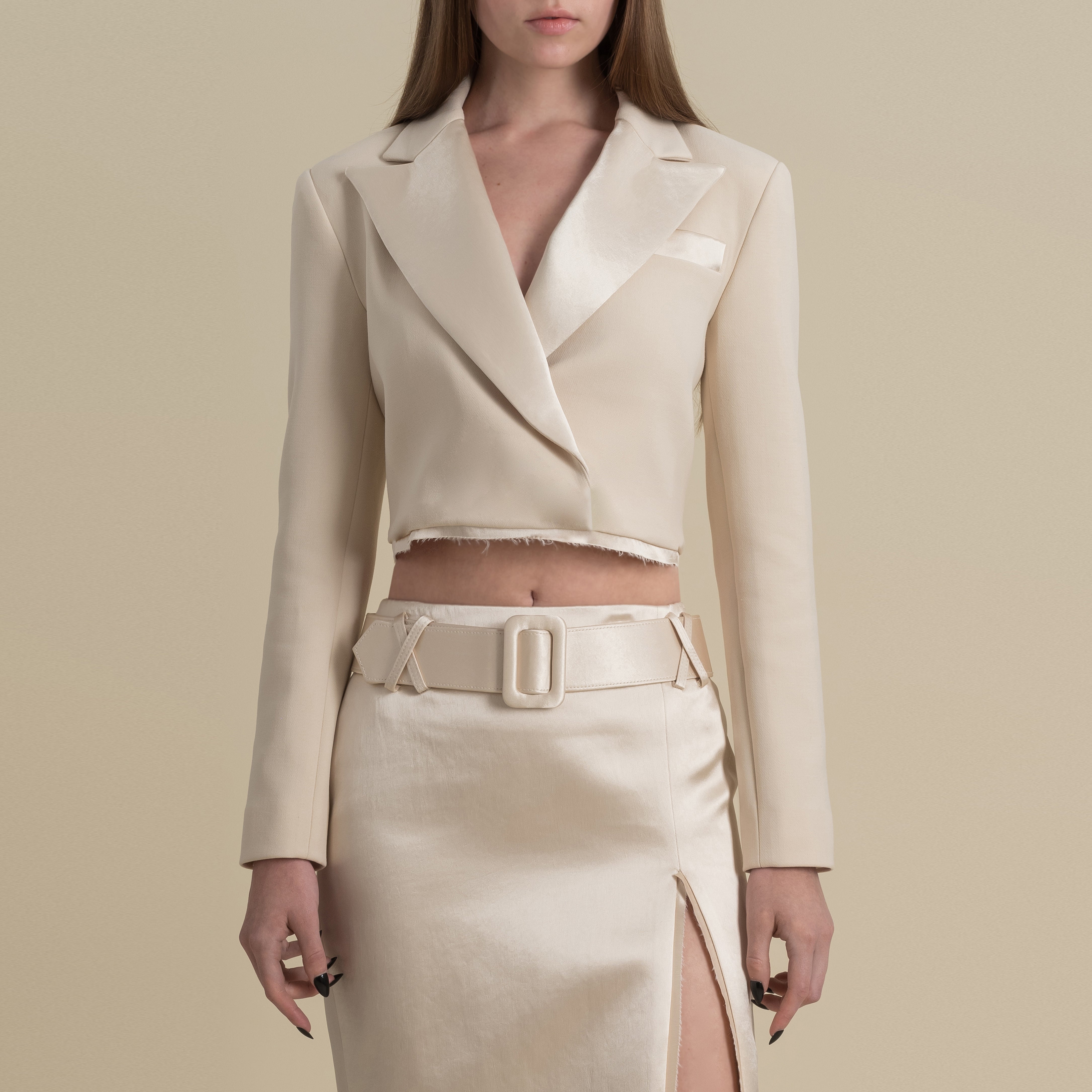 champagne blazer, cropped blazer, beige blazer, cream, ivory, light colored blazer,